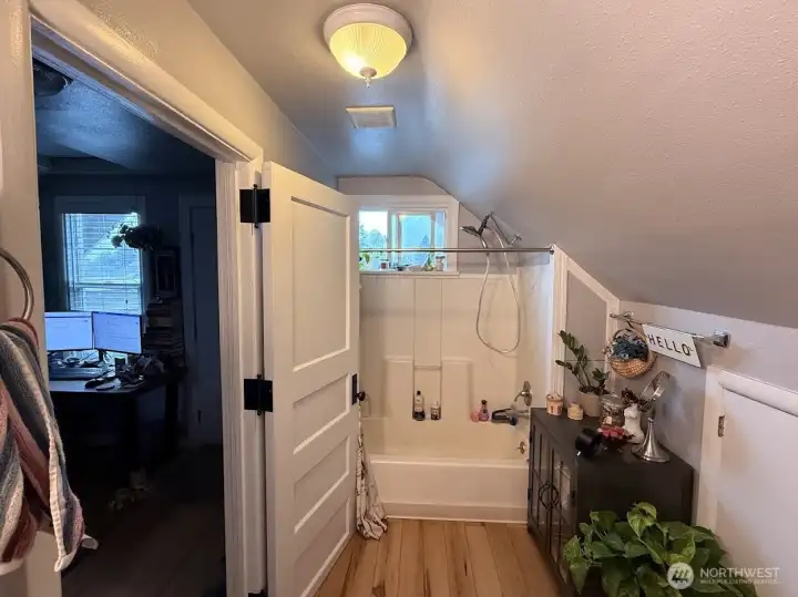 Unit B Full Bath Unit B Full Bath