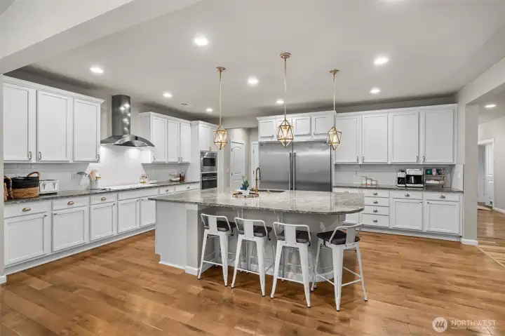 This truly spectacular kitchen is the hub of the home. This truly spectacular kitchen is the hub of the home.
