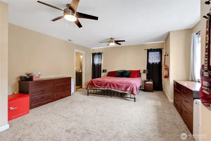 spacious primary room
