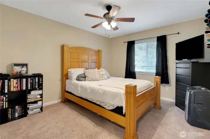 guest bedroom