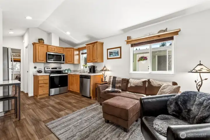 Light & bright kitchen & living area!