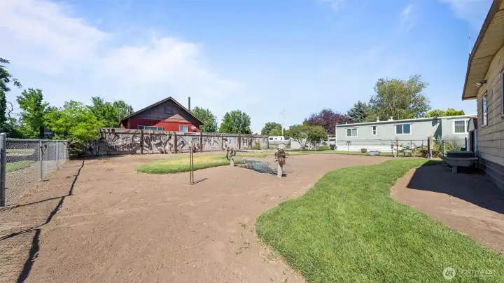 Large CORNER lot