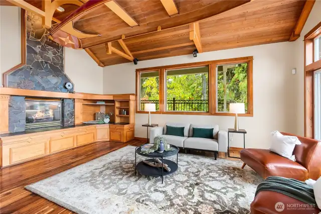 Fireplace with built in drawers & built in entertainment center