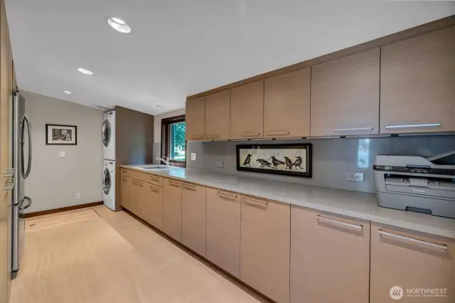 Large pantry and laundry room. Perfect for Island living.