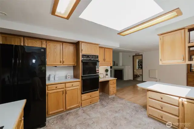 The skylight and the garden window fill the kitchen with natural light!