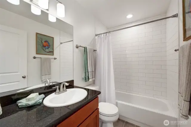 Second upper level bathroom.