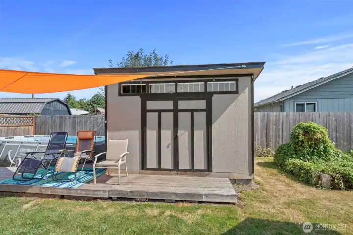 Large new garden shed with lots of storage.