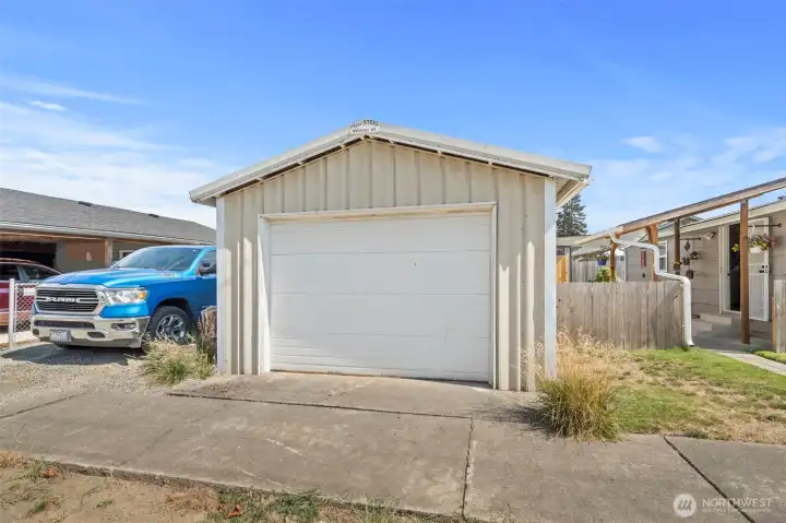 Garage entrance from 5th st.
