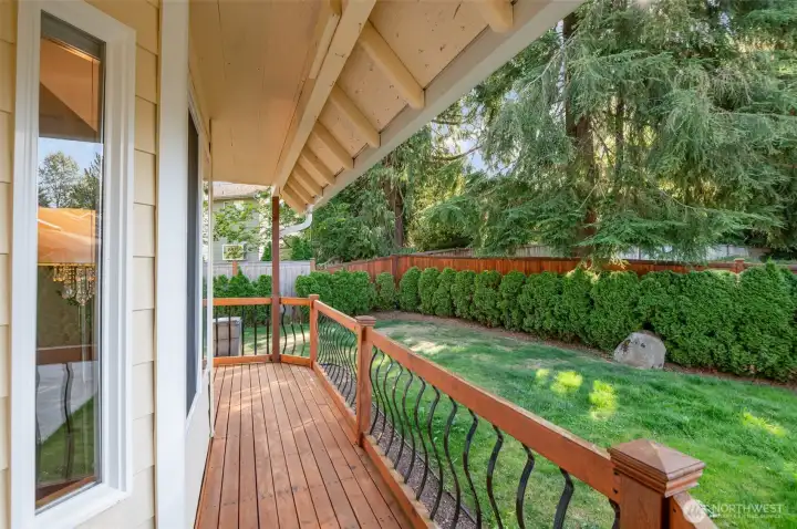 The front porch is so welcoming!
