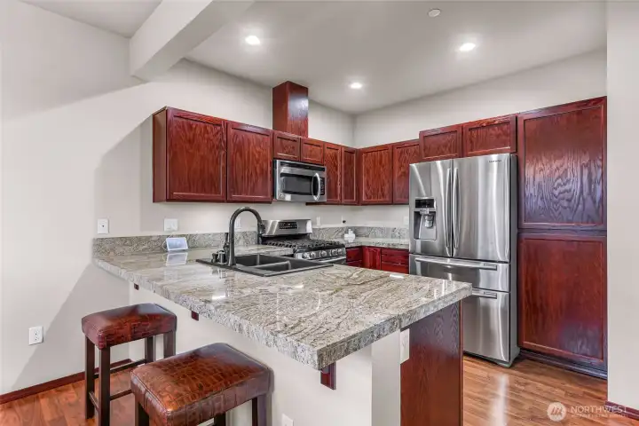 Comfortable eating bar