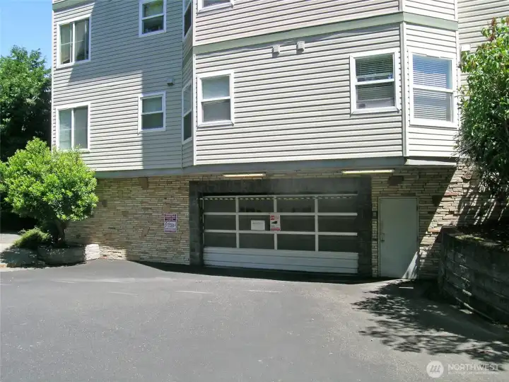 entry to garage