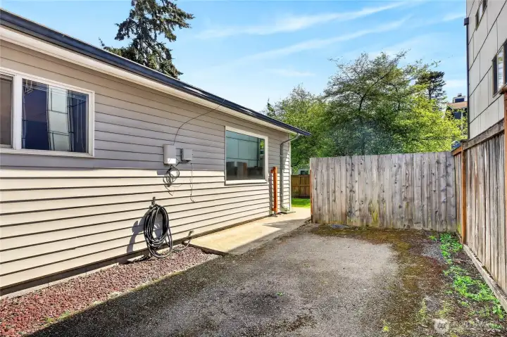 Unit 2829 has a long driveway with enough space to park two cars. Unit 2829 has a long driveway with enough space to park two cars.