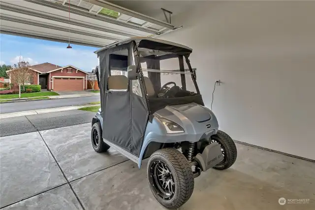 Brand NEW golf cart can stay