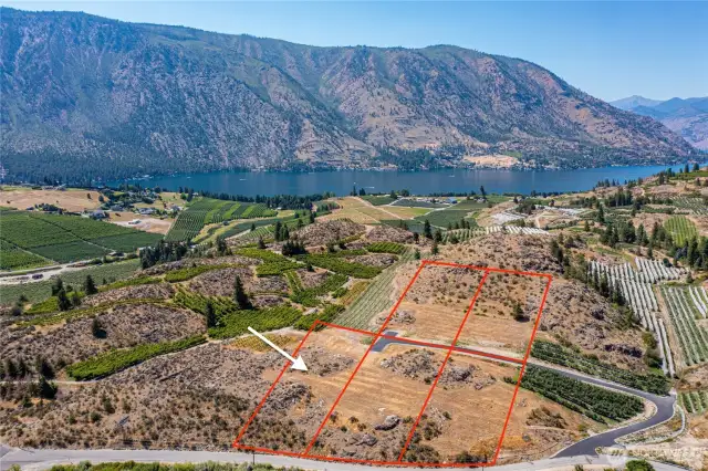 Underground power, fiber, domestic and irrigation water to lot. Lot Lines are approximate