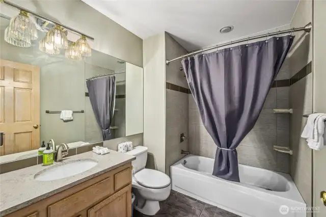 Main bathroom.