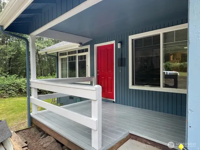 Unit 16 Front Porch
