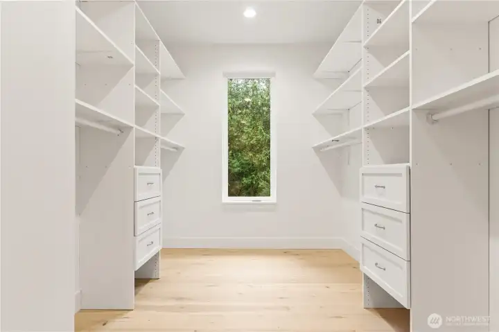 Master Walk In Closet