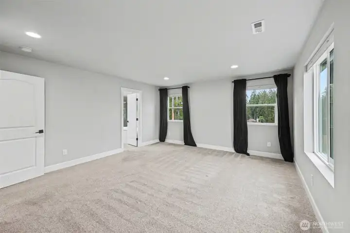 Welcome to the primary suite!