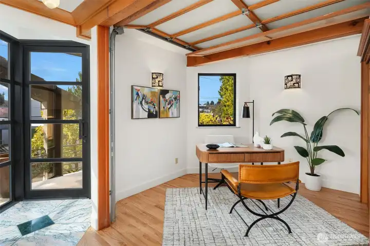 Light-filled flex room—ideal as a serene bedroom or inspiring home office