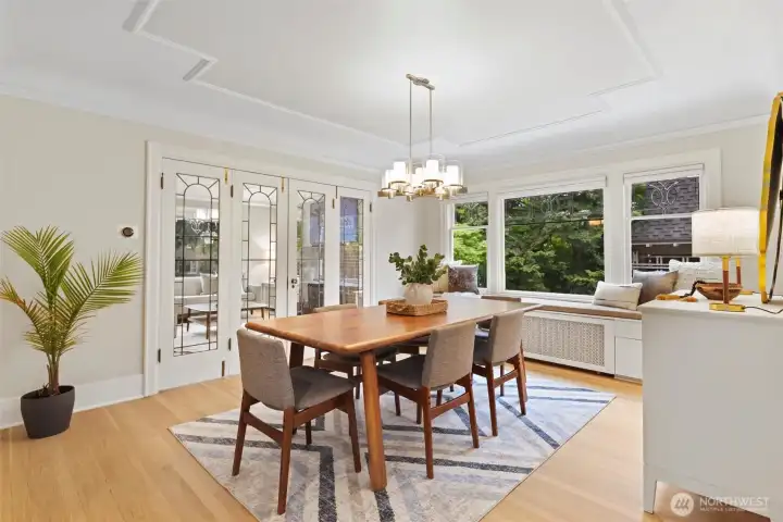 Formal dining room