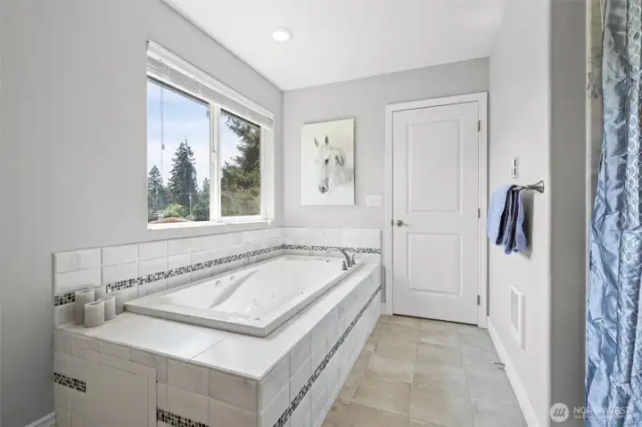 Upper Primary En suite