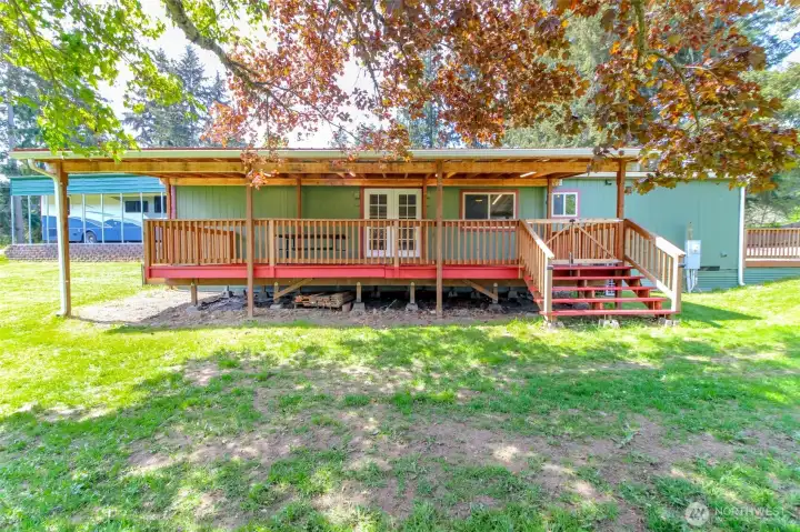 Huge deck space for all to gather