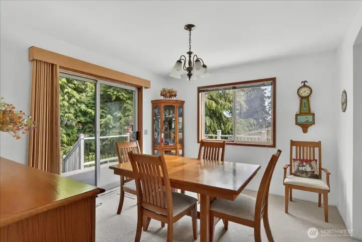 Dining room right off the kitchen making it easy for entertaining.