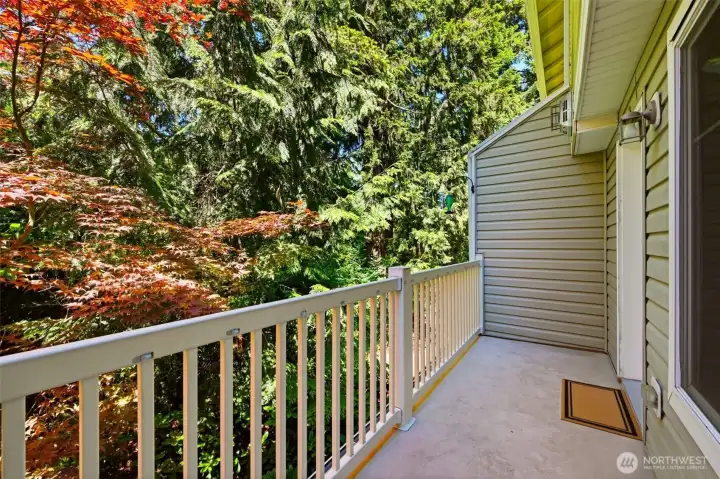 Patio. (second floor)