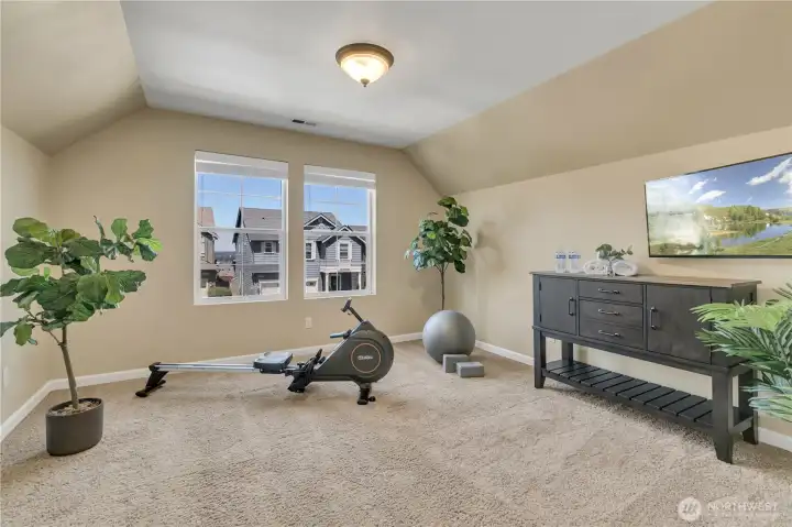 Spacious Upstairs Bonus Room Offering Excellent Versatility.