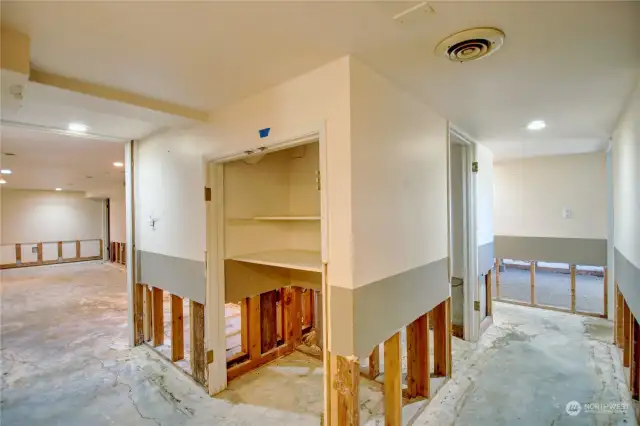 Large, partially finished basement.