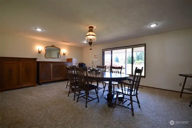 Formal dining room