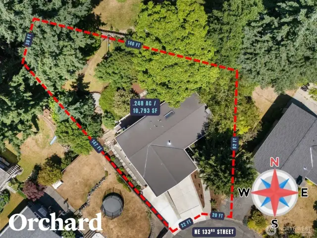 Approximate property boundaries superimposed over aerial view of home