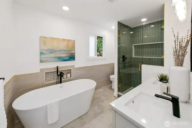 Gorgeous Primary bathroom with luxurious soaking tub