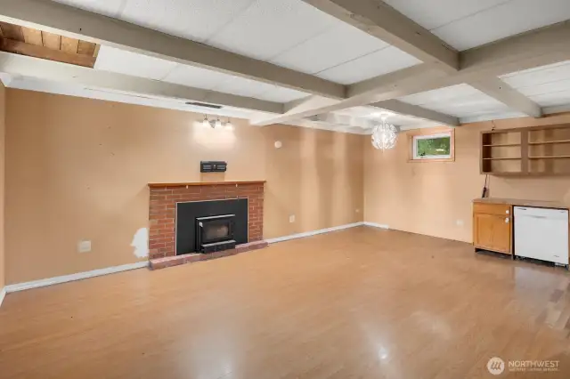 Downstairs in the daylight basement, you'll find a fully-separate apartment! Great for rental, multi-generational living, or whatever your lifestyle needs.