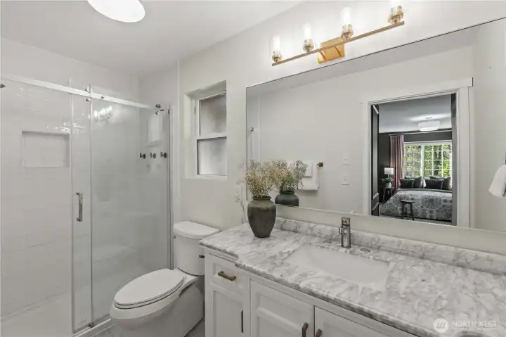 Updated Primary Bedroom 3/4 Bath