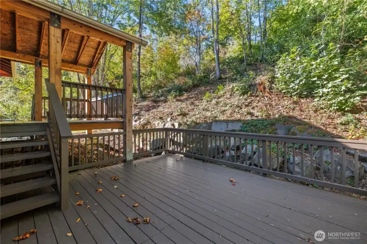 Plenty of Privacy and Space for Hot Tub