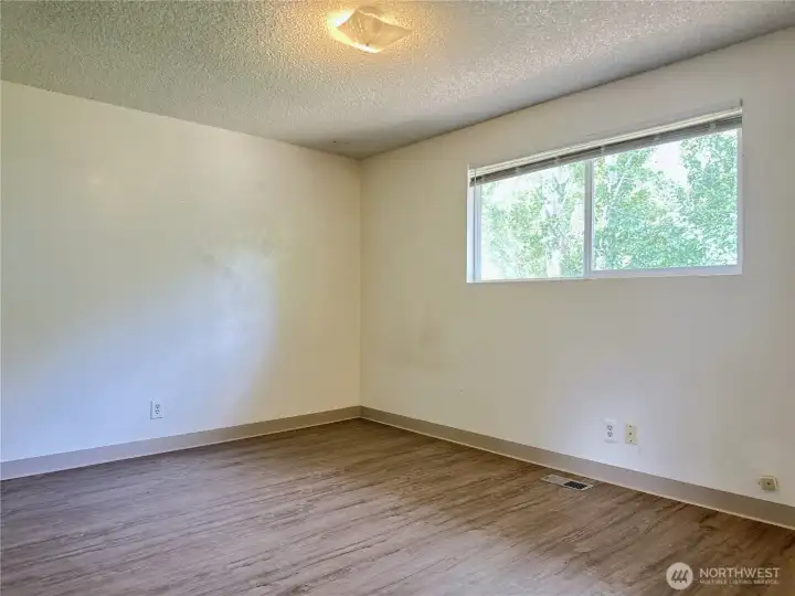 Upstairs Primary Bedroom