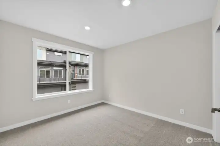 13205 NE 127th Way Unit E - Ready Now
