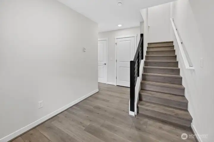 13205 NE 127th Way Unit E - Ready Now