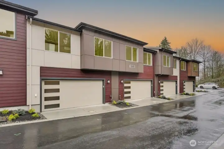 13205 NE 127th Way Unit E - Ready Now