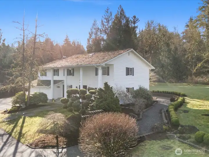 Gorgeous blooming landscape for a picturesque front view.