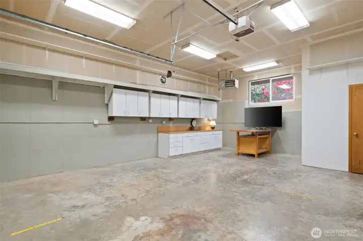 THE SHOP!!