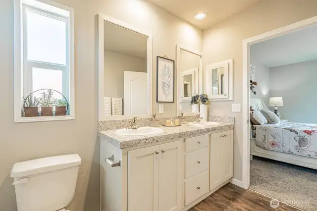 Model Home - Master Bath 2