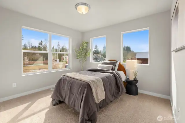 Photographs are for illustrative purposes only. Features, finishes, interior/exterior colors, landscaping and floorplan shown may vary from actual homes built.
