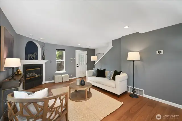 Newer floors, new paint, new roof, new HWH and lots more.