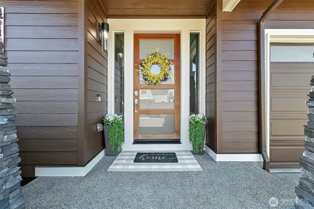 Inviting Entryway!