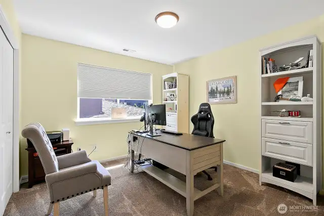 4th bedroom or keep it as an office space.