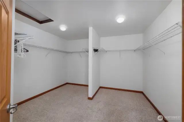 Primary walk in closet