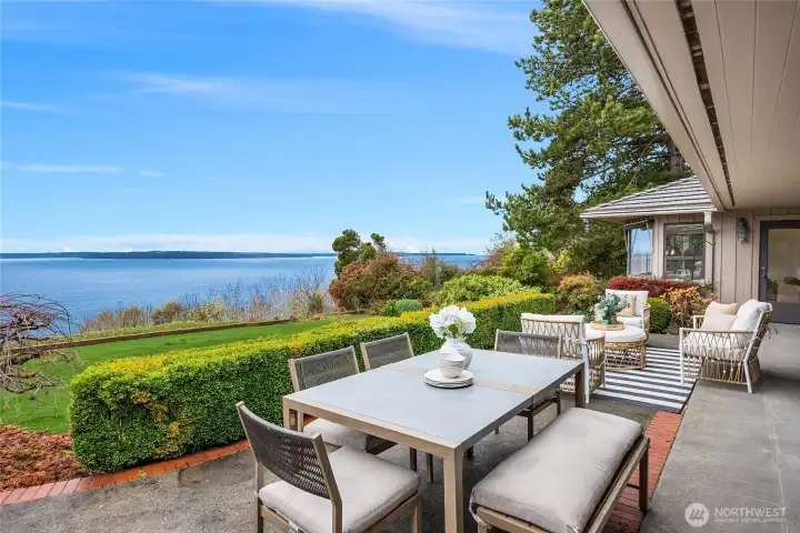 This patio is accessed from the family room, living room and the master bedroom (door at the back of this photo).