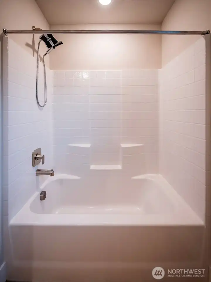 UPSTAIRS MAIN BATH TUB...